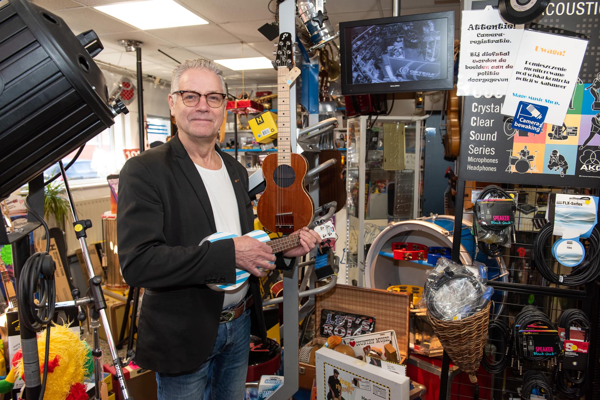 stage music shop 2021